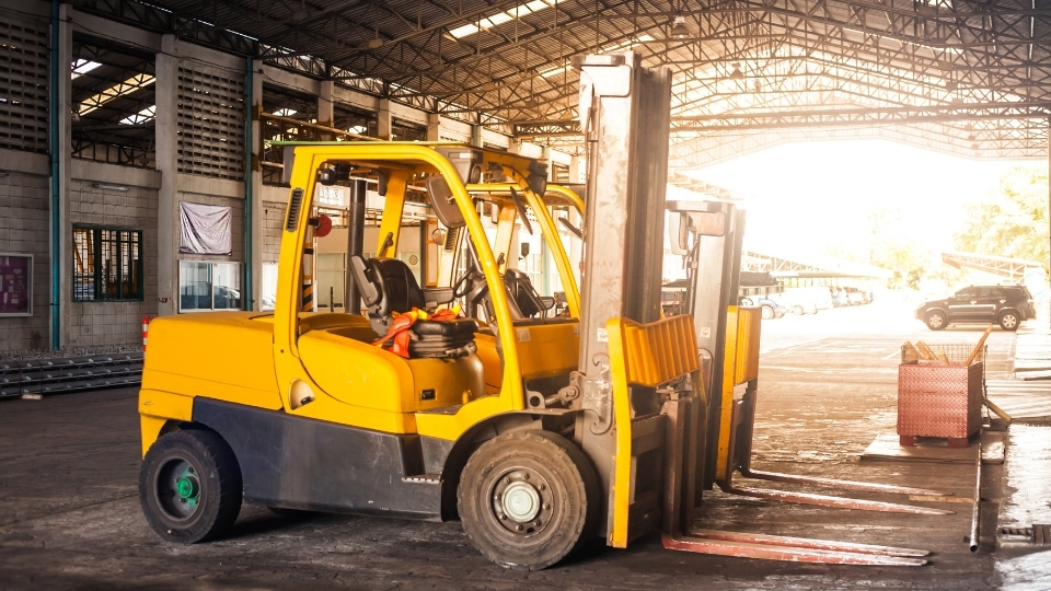 is-makinalari-nakliye-isleri-forklift-kiralama is-makinalari-nakliye-isleri-forklift-kiralama
